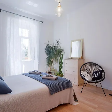 Happy Apartman